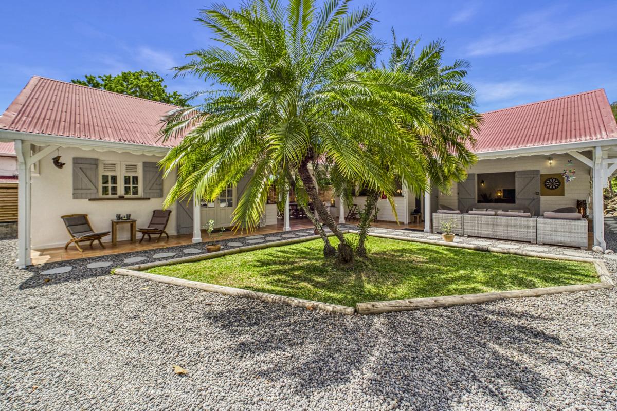 2.Location villa piscine 200 Grande Anse Deshaies Guadeloupe